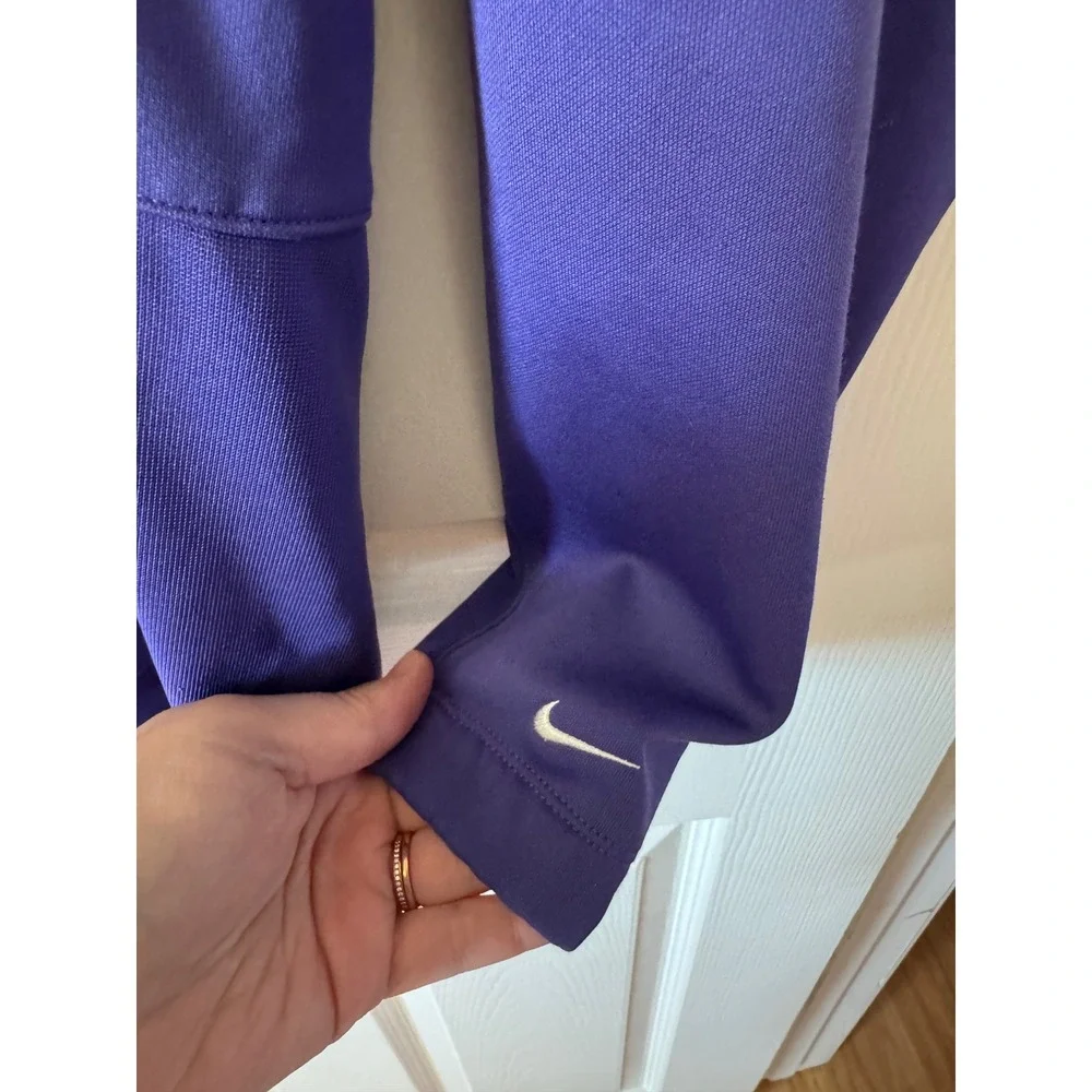 Nike Golf Pullover‎ Sweater Size Medium